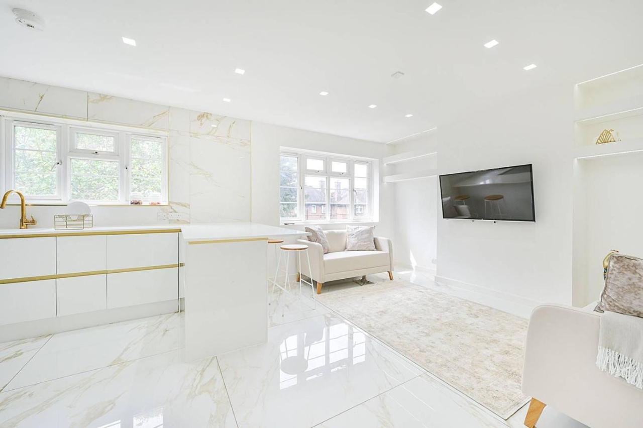 Premium Private Apartment Minutes To Central London Exterior photo